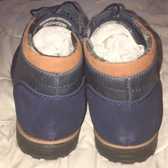 Bruno Marc blue suede chukka boots